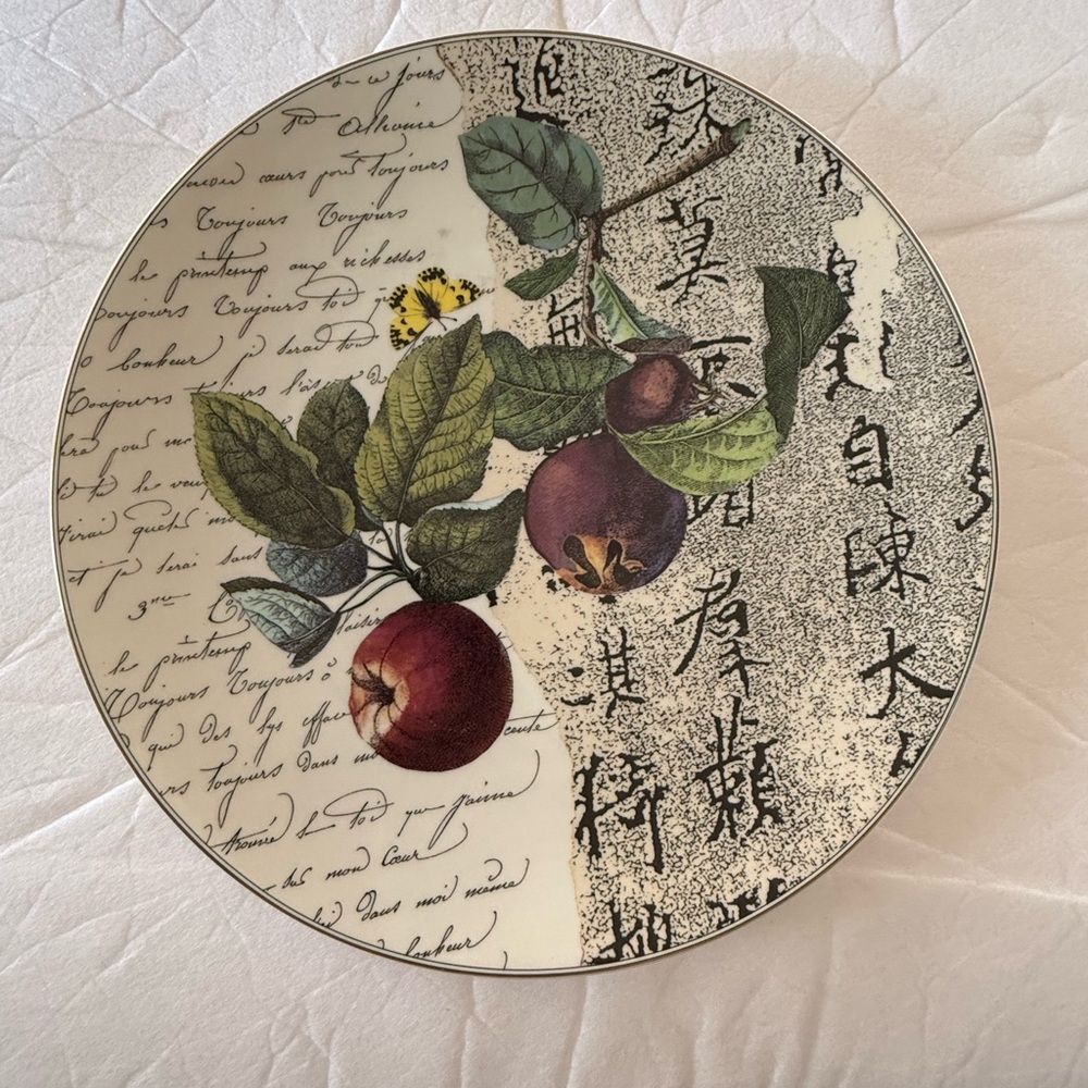 Bernardaud Limoges Porcelain Plate, ‘Poésie’ pattern